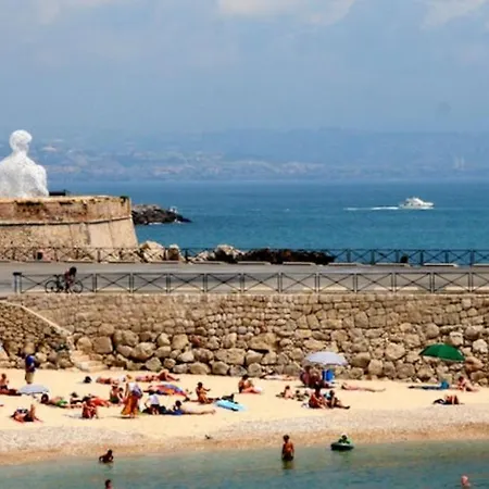 La Louisiane #piscine #parking #700m Plages Apartamento *